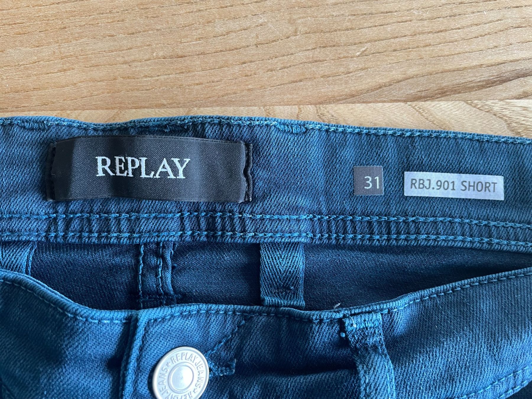 Replay Jeans: Replay Shorts Herren – Usato da Remetschwil venduto da Chregi1963 1