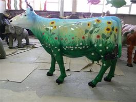Kuh lebensgroß / Lieferung Schweiz per Spedition / 3D Modell