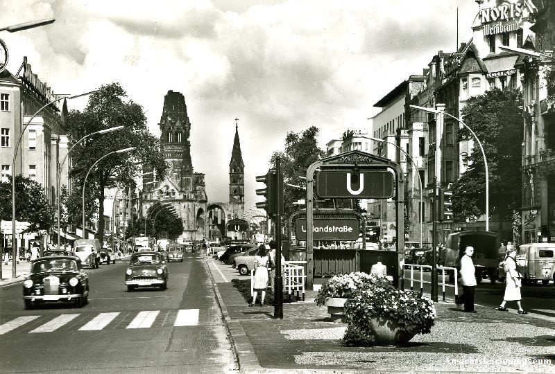 Cartoline postali: Berlin - Kurfürstendamm Oldtimer + 1967 – Usato da Emmenbrücke venduto da teestube