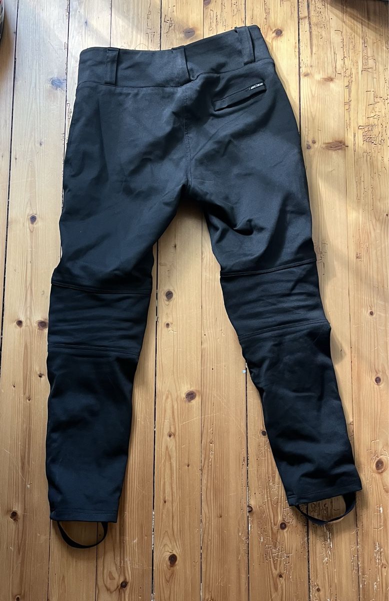 Pantaloni: Motorrad Loggins Gr. 44 – Usato da Schlatt TG venduto da sarinasarina