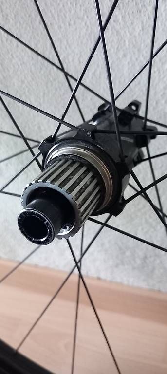 Pezzi di ricambio: Jante carbon 29" fsa , 2 corps de roue libre – Usato da Cheyres venduto da Lequilibre 3