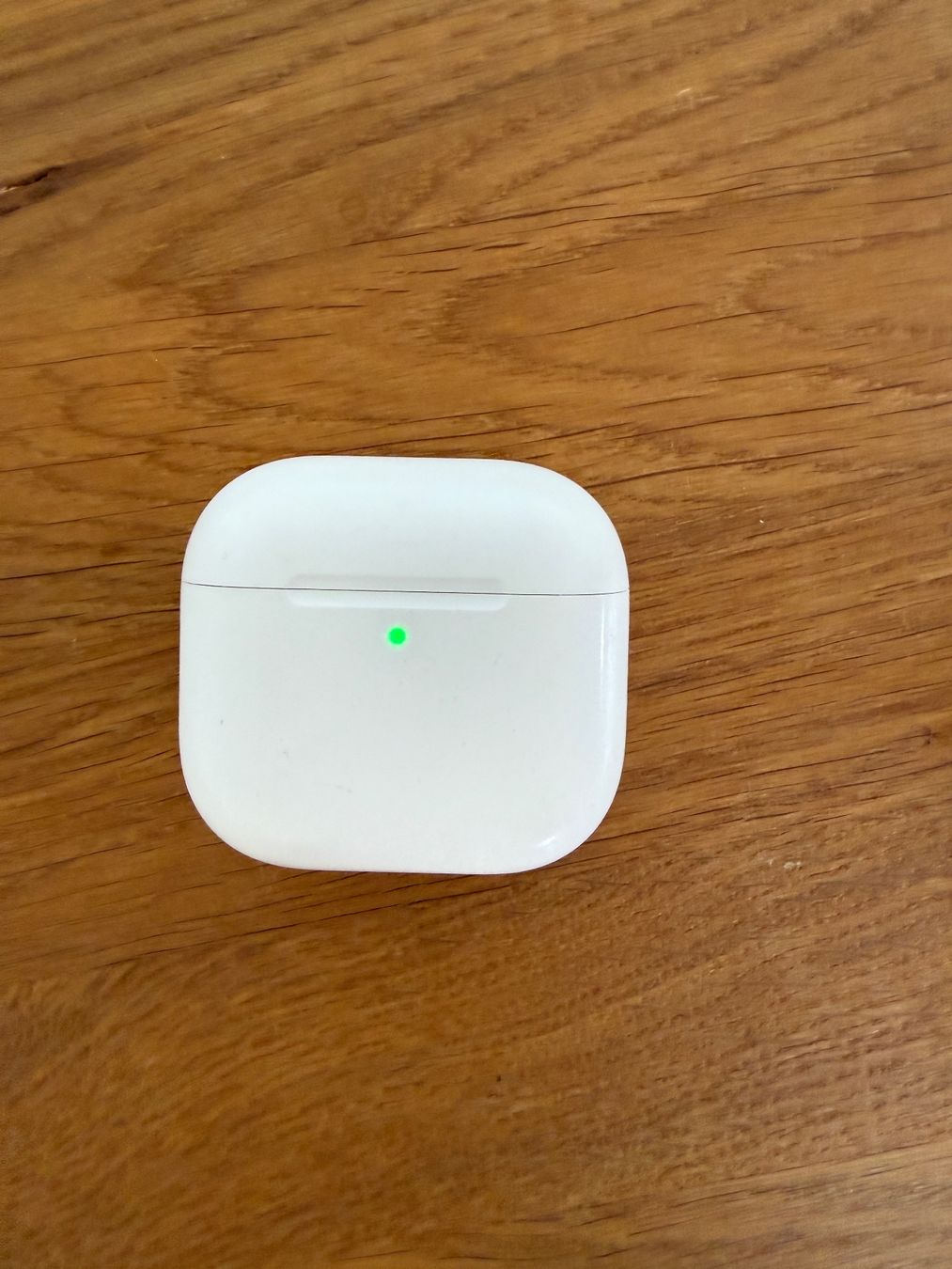 Apple Kopfhörer: APPLE AirPods 4 Charging Case – Gebraucht aus Lausanne von Nine1982 4
