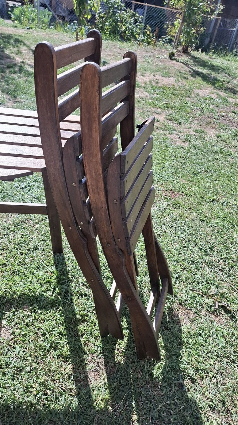 Set di tavolo e panche: Gartentisch Holz – Usato da Oberkirch LU venduto da SteffiSidler81 2