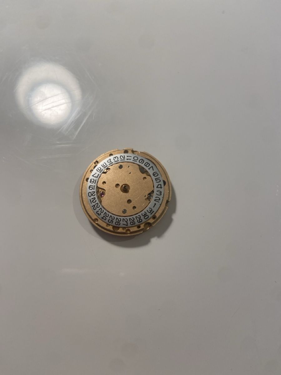 Omega Montres: Mouvement oméga 565 – D'occasion à Belfaux par rom_s8l2