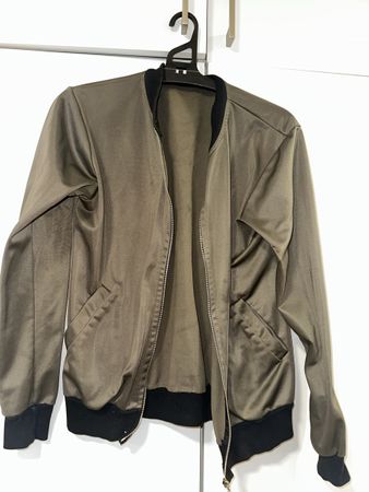 Bomber Jacket green Size M Used