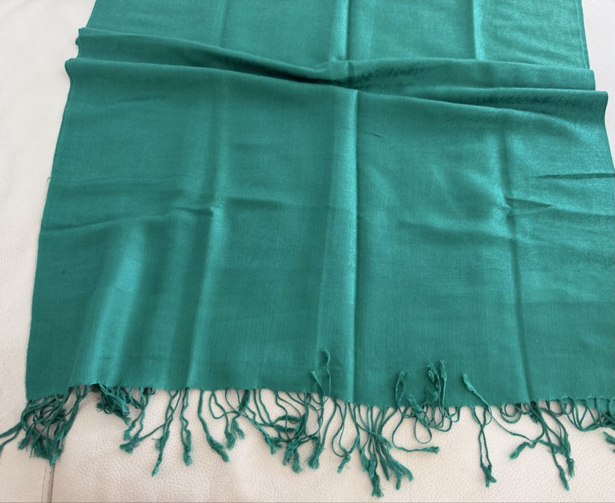 Foulard & Sciarpe: Pashmina Schal 🌸 – Usato da Opfikon venduto da Luis144 6