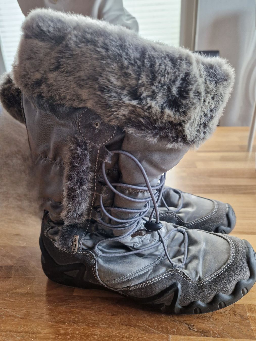 Primigi Schuhe für Mädchen: Primigi Winterstiefel Grösse 38 – Gebraucht aus Niederscherli von 20sydney02 2