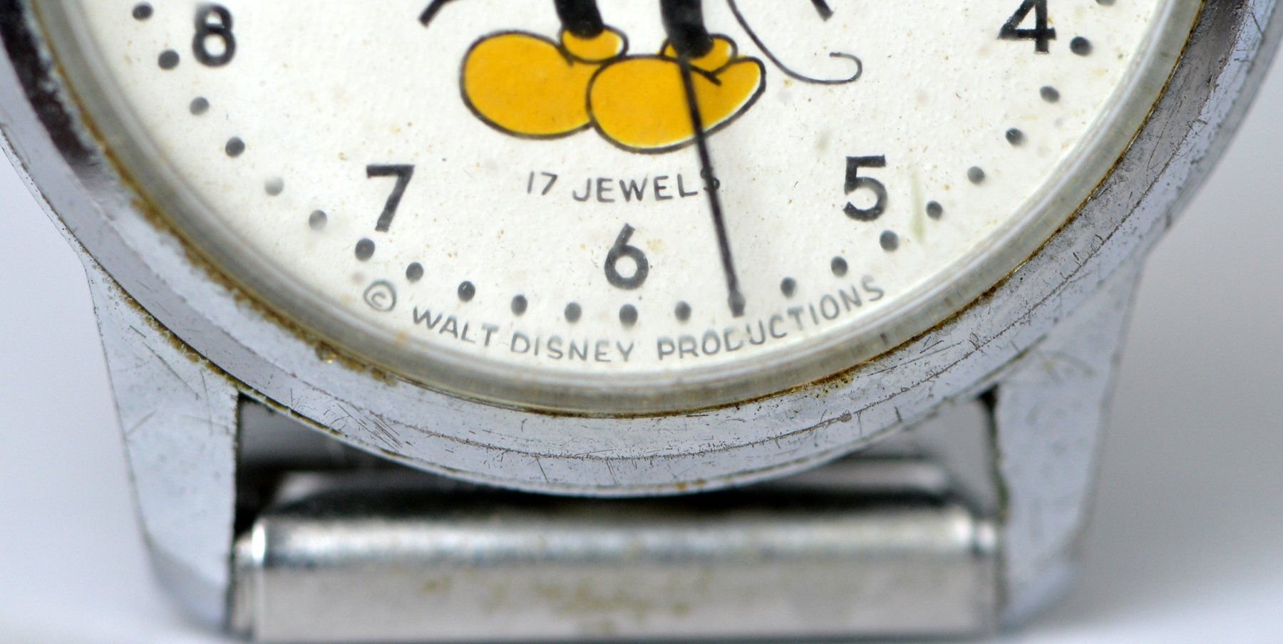 Disney Orologi: Montre mécanique vintage "Mickey Mouse" – Usato da Neuchâtel venduto da Neuchatel 3