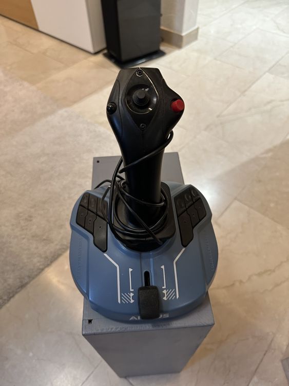 A320 Joystick Thrustmaster TCA | Kaufen auf Ricardo