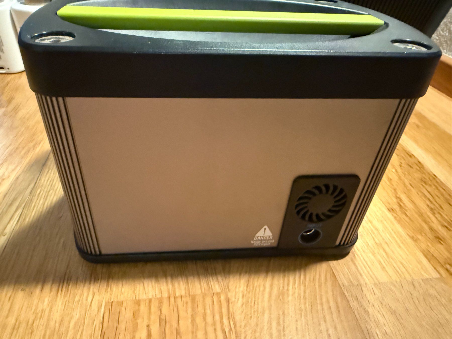 Goal Zero Solargeräte und Solarprodukte: GoalZero Yeti 200X – Gebraucht aus Uster von peterhuber82 1