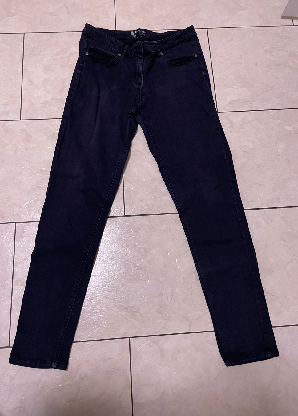 Jeans: black skinny Jeans – Usato da Uetikon am See venduto da m1384