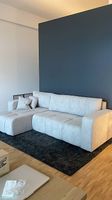 Graues Ecksofa 