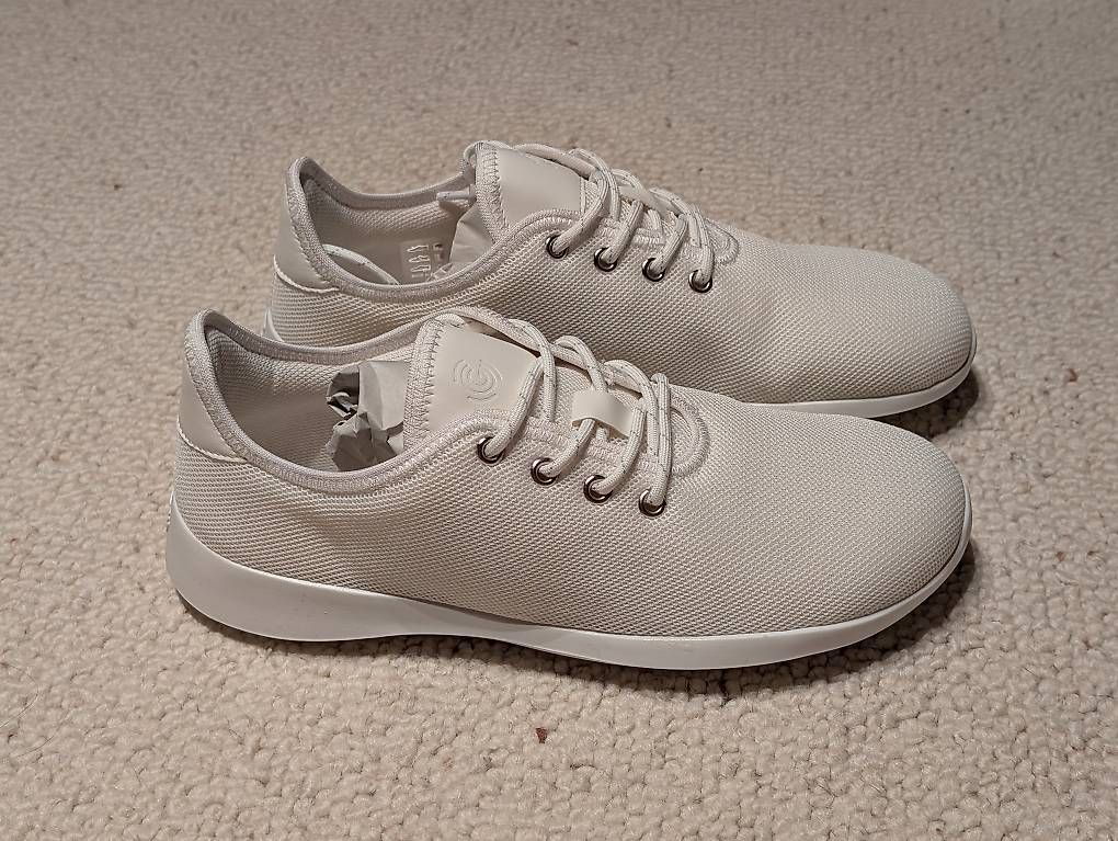 Damenschuhe: Sneaker von Groundies, 38 – Gebraucht aus Bürchen von Melzen