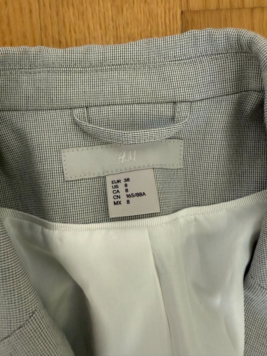 H&M Giacche: H&M-Blazer, Gr. 38, hellgrau – Usato da Zürich venduto da Vainilla 3