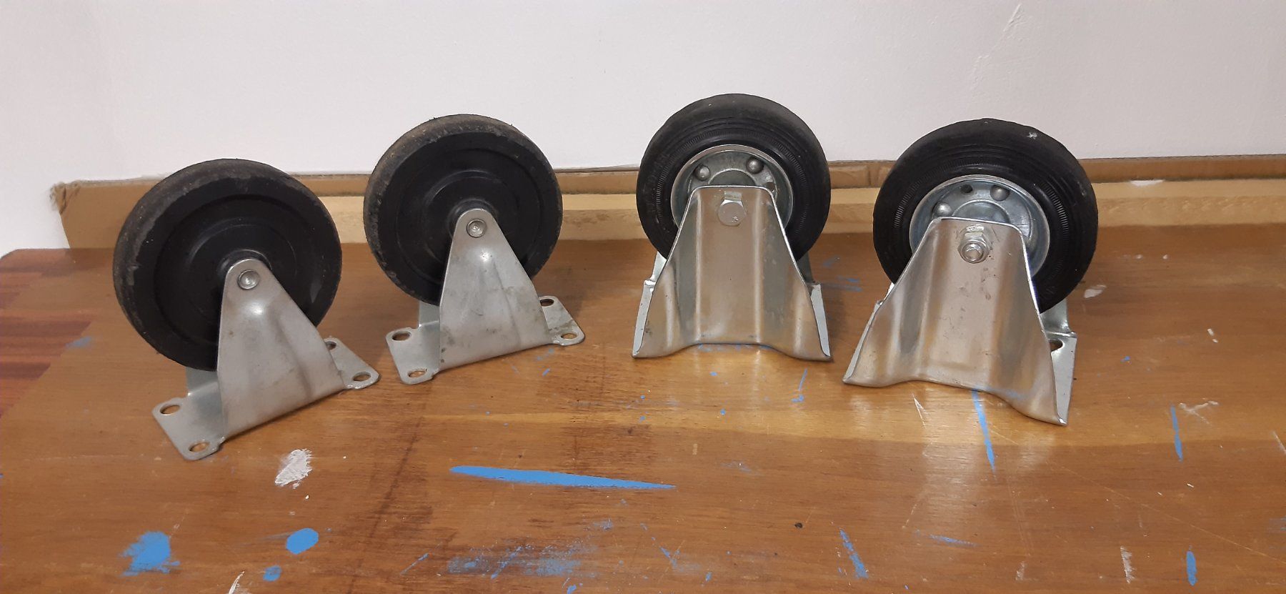 Pneumatici & Ruote complete: 4 Stück Wagennräder – Usato da Füllinsdorf venduto da Salvi60