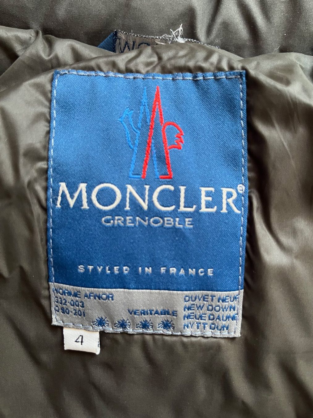 Moncler Giacche: Doudoune Moncler Grenoble - Taille 4 – Usato da Commugny venduto da MCapital 1