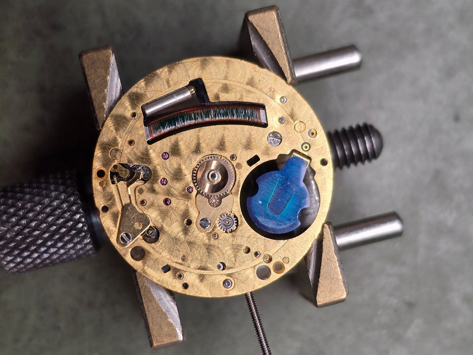 Eta Orologi: Mouvement ETA 210.001 Révisé – Usato da Tramelan venduto da Nirdan 2