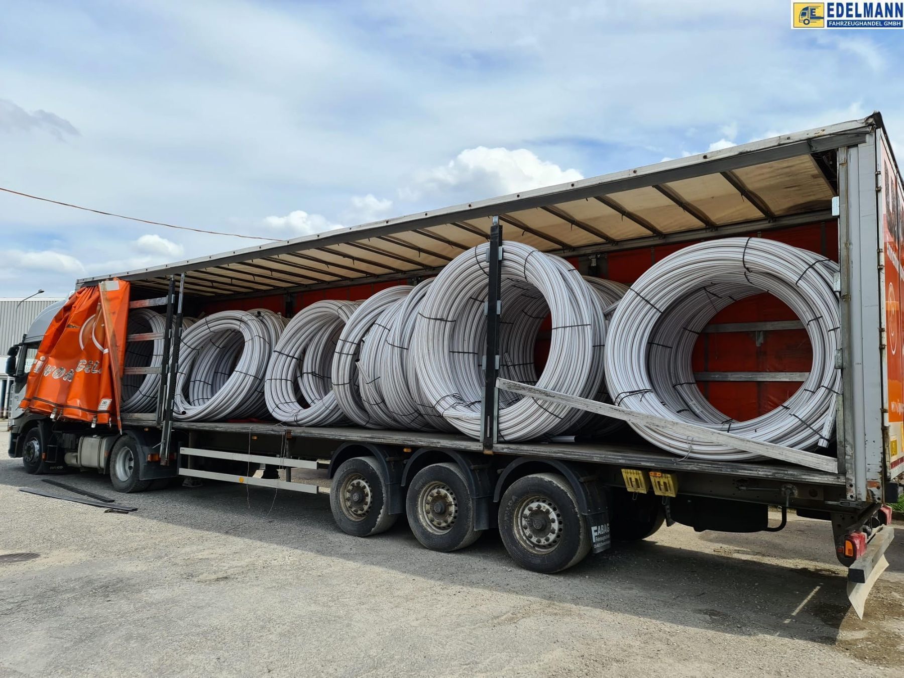Cavi: Kabelrohre mit Einzugs-Draht SYMALIT AG E2, LDPE – Usato da Olten venduto da D.Edelmann_GmbH 1