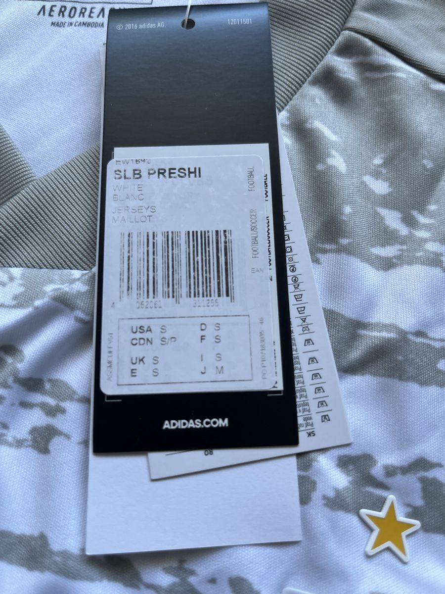 Adidas Leibchen & Hosen: Maillot Benfica  – Neu und originalverpackt aus Chambésy von Louwall_football 2