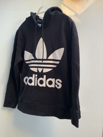 Schwarzer Adidas Hoodie Gr. 38/40 - Top Zustand!