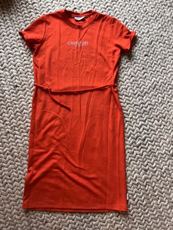 CALVIN KLEIN T-SHIRT KLEID gr M