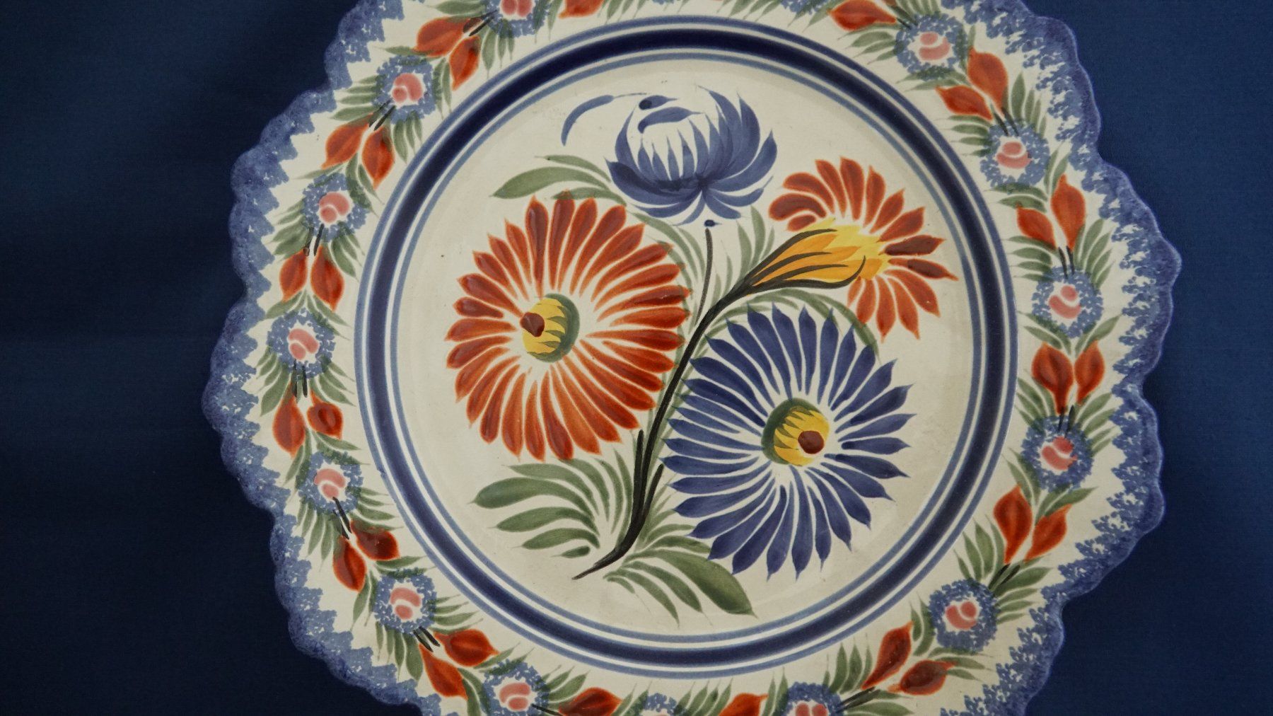 Piatti: Henriot Quimper Wandteller/ Teller – Nuovo (secondo la descrizione) da Bern venduto da Antikbatik 1