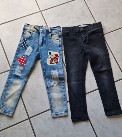 Jeans 4 - 5 Jahren Grösse 110