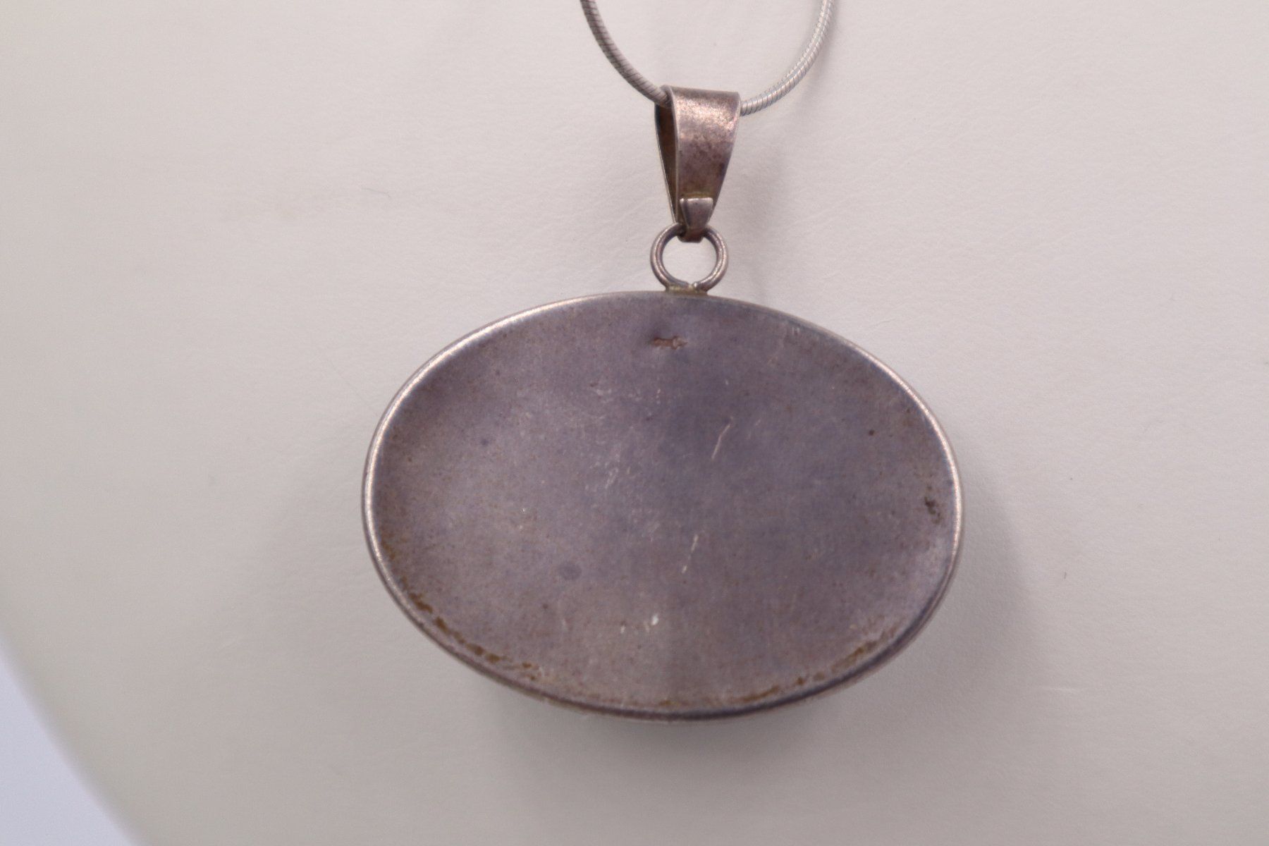 Anhänger: Grosser Silber Anhänger mit Silber Kette, blauer Edelstein – Gebraucht aus Baden von TellsKuchenhaus 3