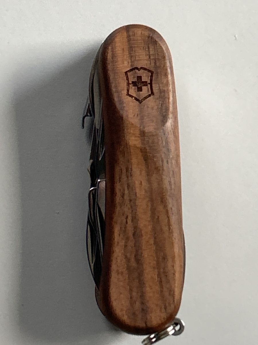 Victorinox Coltelli tascabile: Victorinox 2.5221.S63U – Nuovo e nell'imballaggio originale da Sattel venduto da usch6417