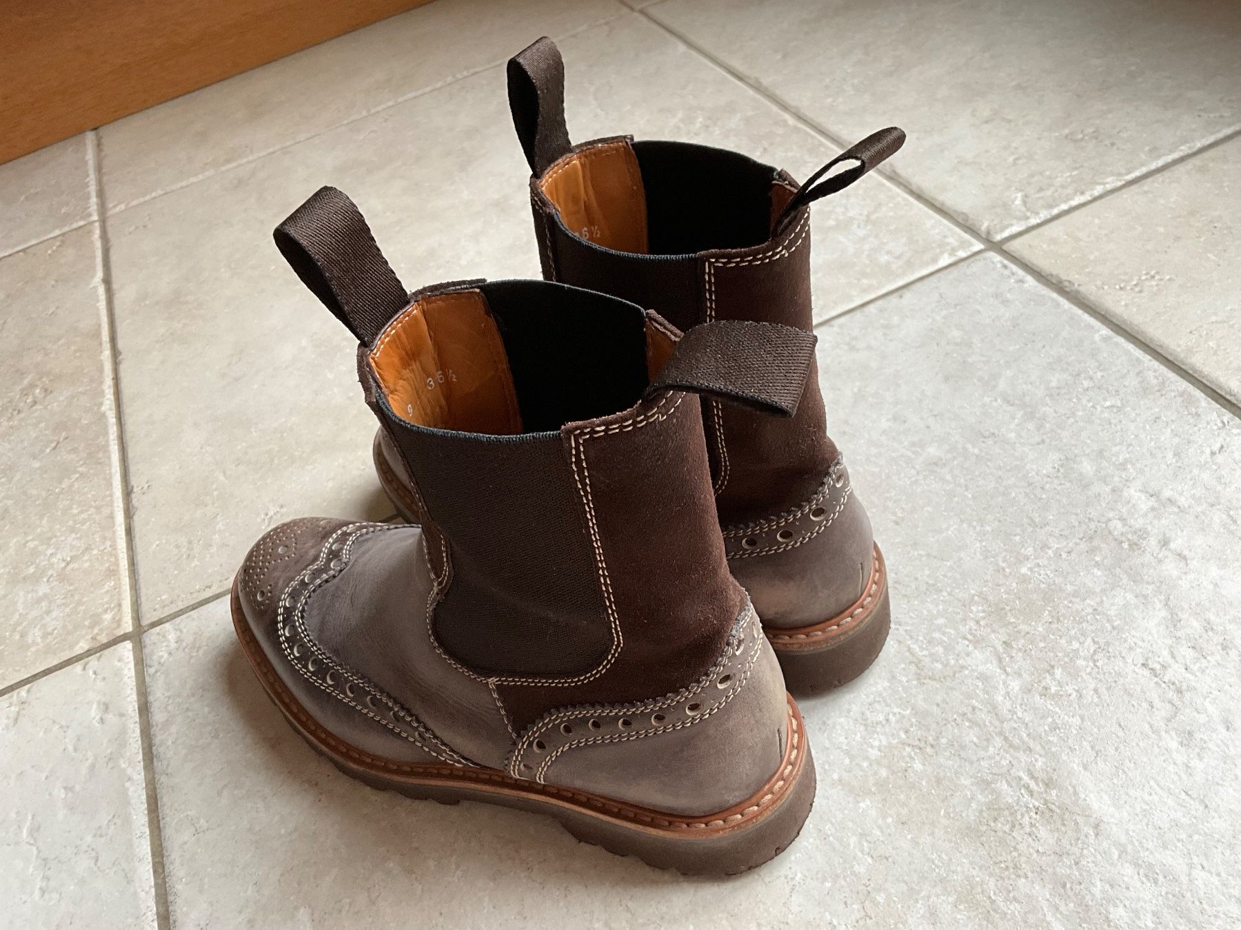 Scarpe da donna: Bottines en cuir – Usato da Meinier venduto da Izabelaanna 2