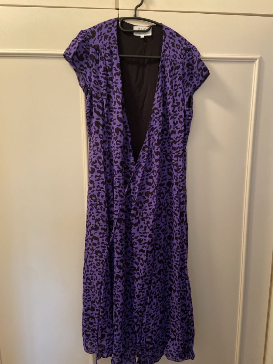 Vestiti: Robe portefeuille SUD EXPRESS violette  taille M – Usato da Lausanne venduto da Pascal9999