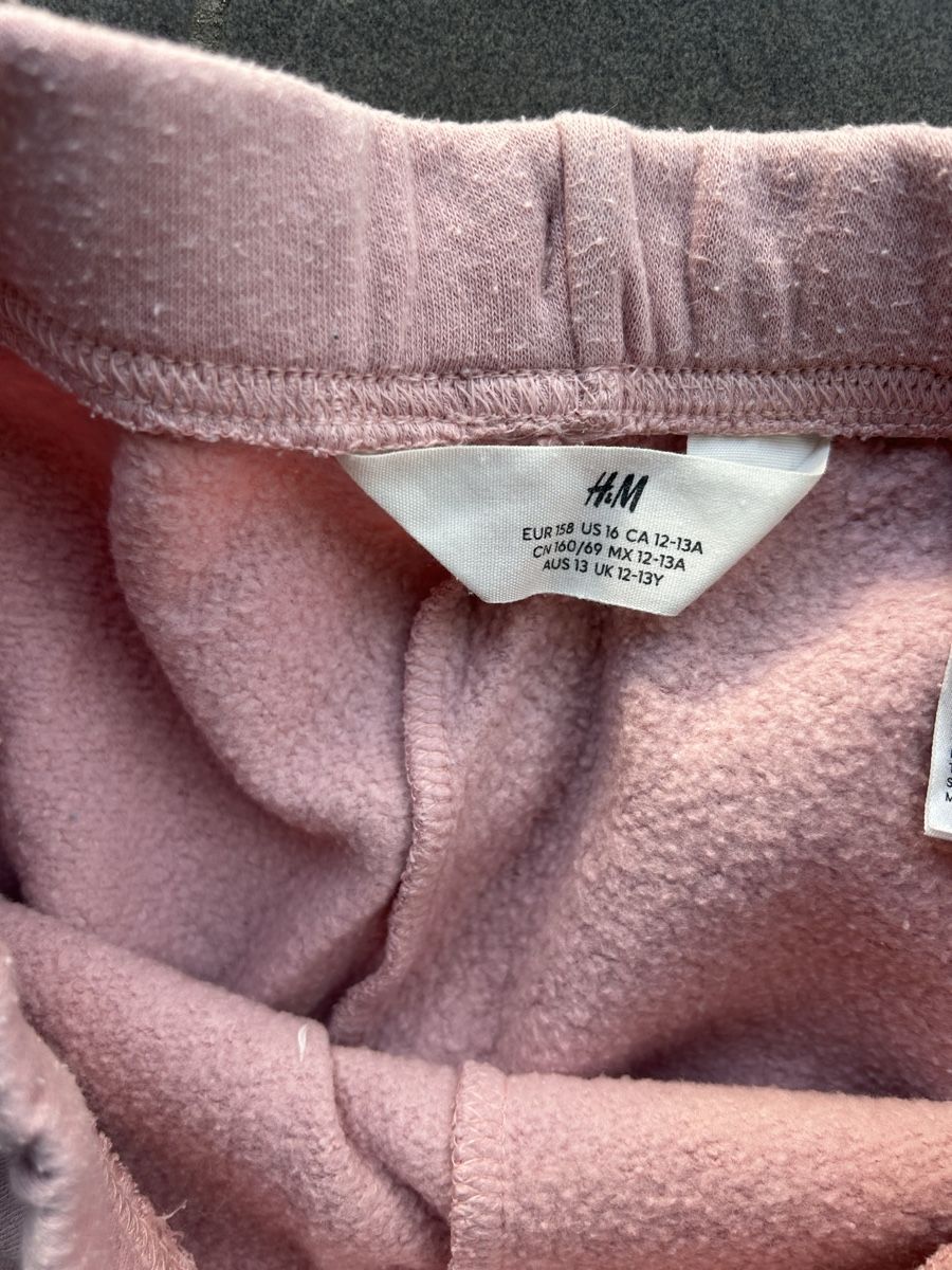 H&M Pantaloni: Trainerhose mit Pulli H&M in Grösse 158 – Usato da Wohlen b. Bern venduto da Beppe99 5
