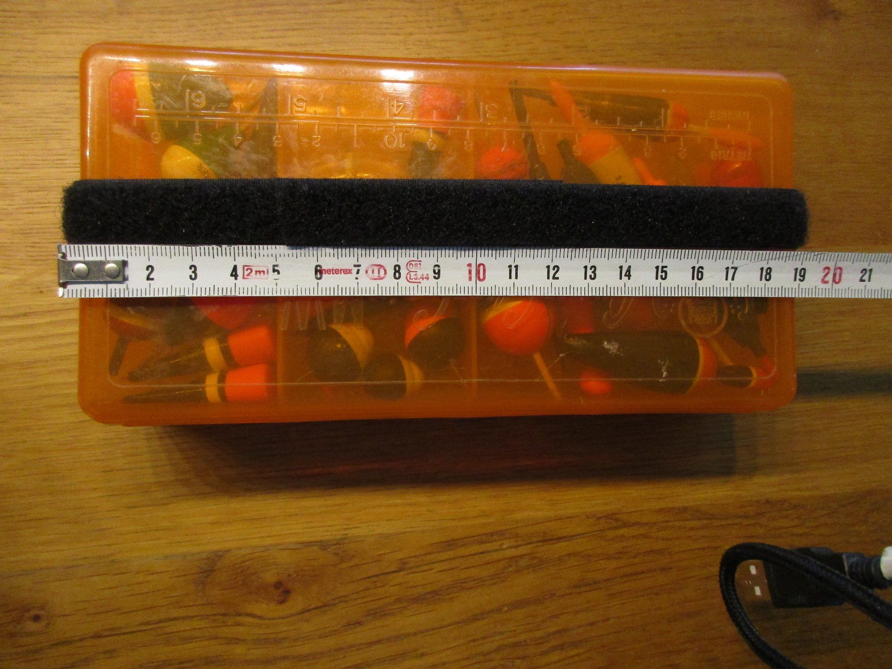Appâts: Fischer Box mit 36 Zapfen – D'occasion à Niederwil AG par Cembalo 1