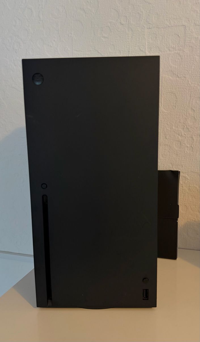 Console: Xbox Series X – Usato da Arosa venduto da hel_7v5h 9