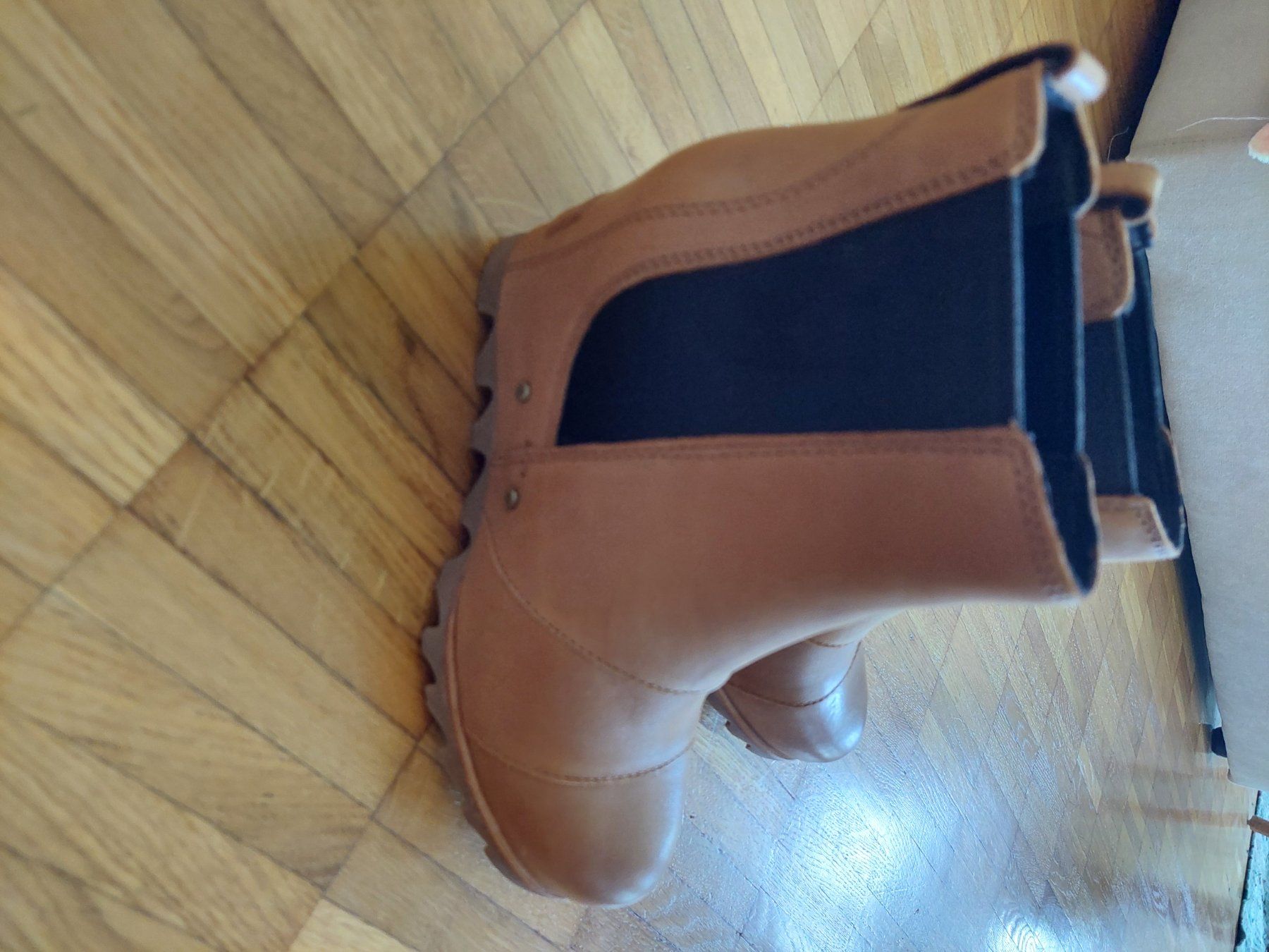 Scarpe da donna: Sorel Schuhe mit Keilabsatz – Usato da Meilen venduto da maschentausend 1