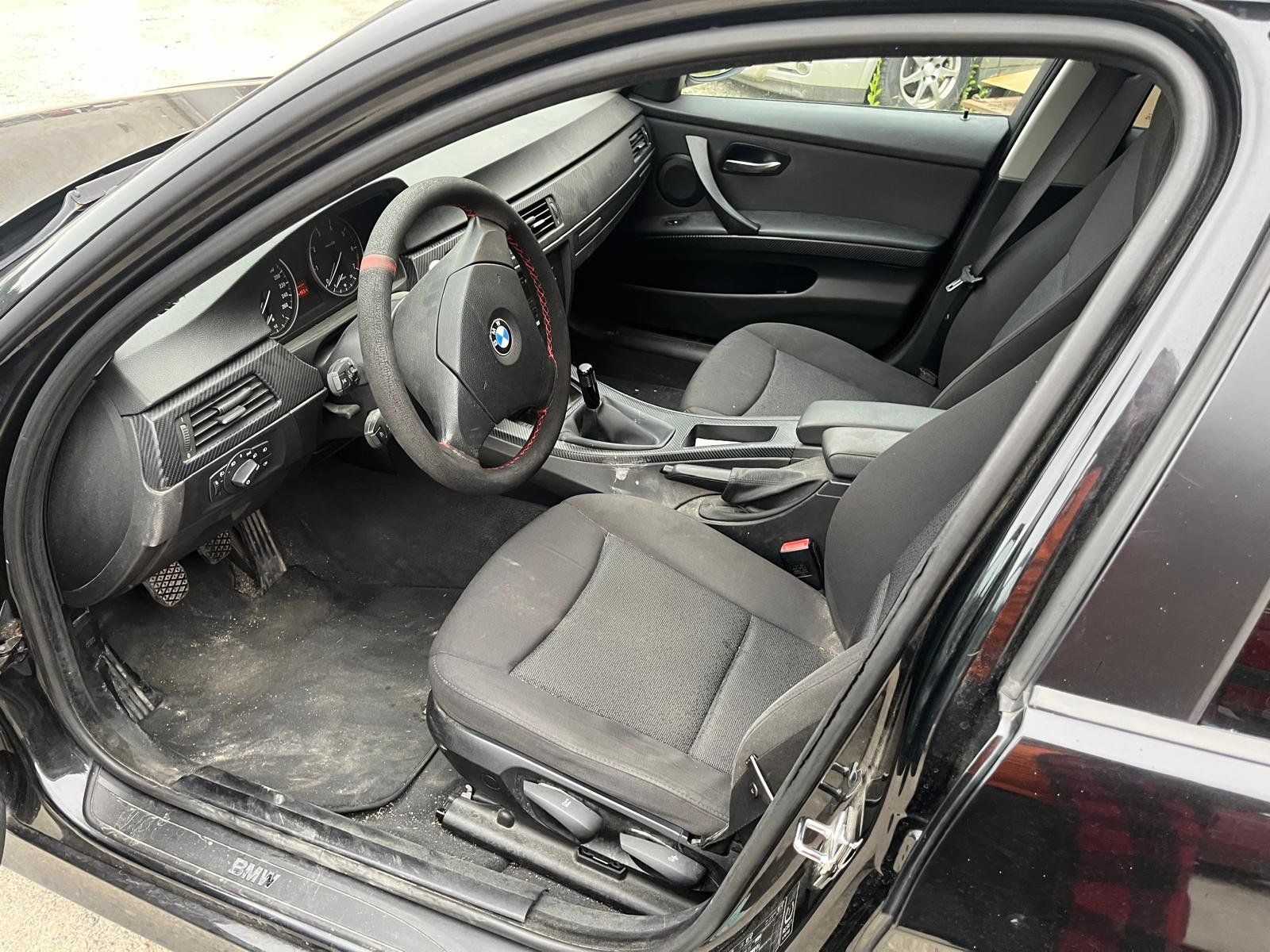 BMW Automobili: BMW 320d Touring für Export – Usato da Bünzen venduto da Turbolino5 5