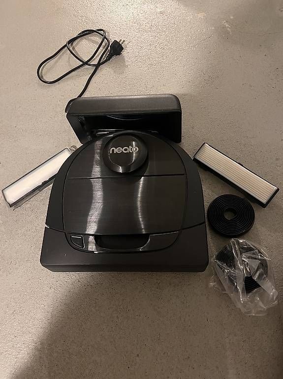 Aspirapolveri & Accessori: Neato Botvac D6 Connected – Usato da Lausen venduto da cal_w8p8