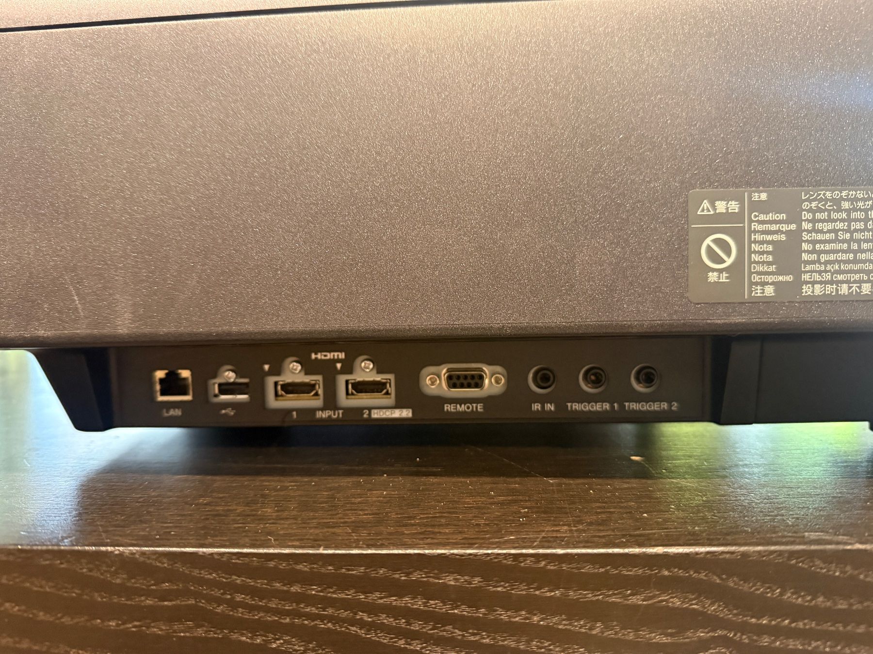 Sony Proiettori: Sony Beamer VPL VW 320 – Usato da dietlikon venduto da avspalinger 3