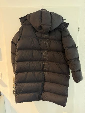 Moncler Daunenmantel lang Schwarz – Grösse XXL