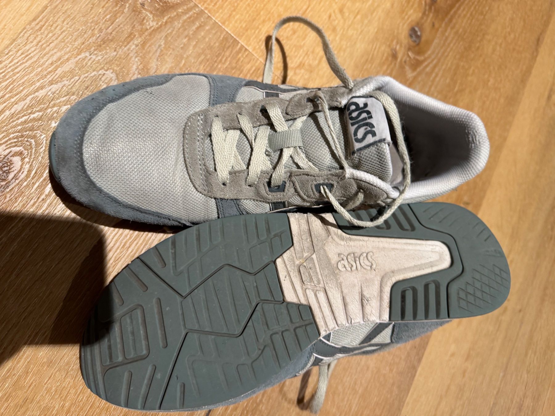 Scarpe da uomo: Asics Graue Herren Turnschuhe, Grösse 46 – Usato da Aettenschwil venduto da SaFa24 1
