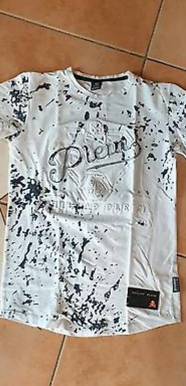 Hemden, T-Shirts & Polos: PhilippPlein Shirt Gr.140/140 – Gebraucht aus Gamprin von man_j9fr