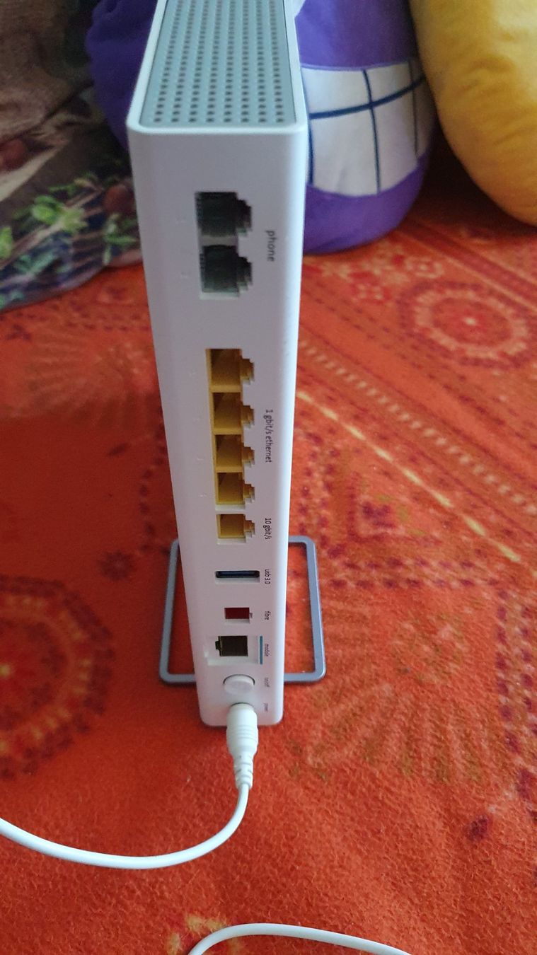 Swisscom Modem & Router: Swisscom internet box 4 – Usato da Erde venduto da zakleblanc 4