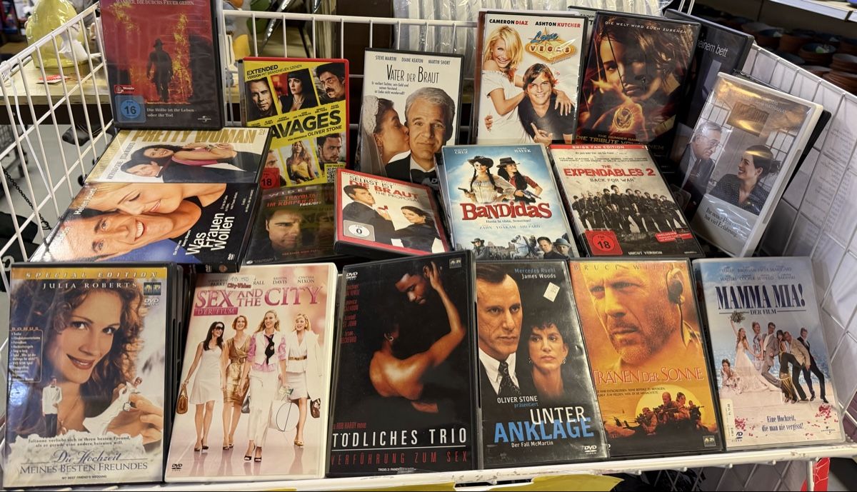 Tutti i DVDs: DVD-Sammlung: 100 Stk. – Usato da Interlaken venduto da Skandalpreis 3