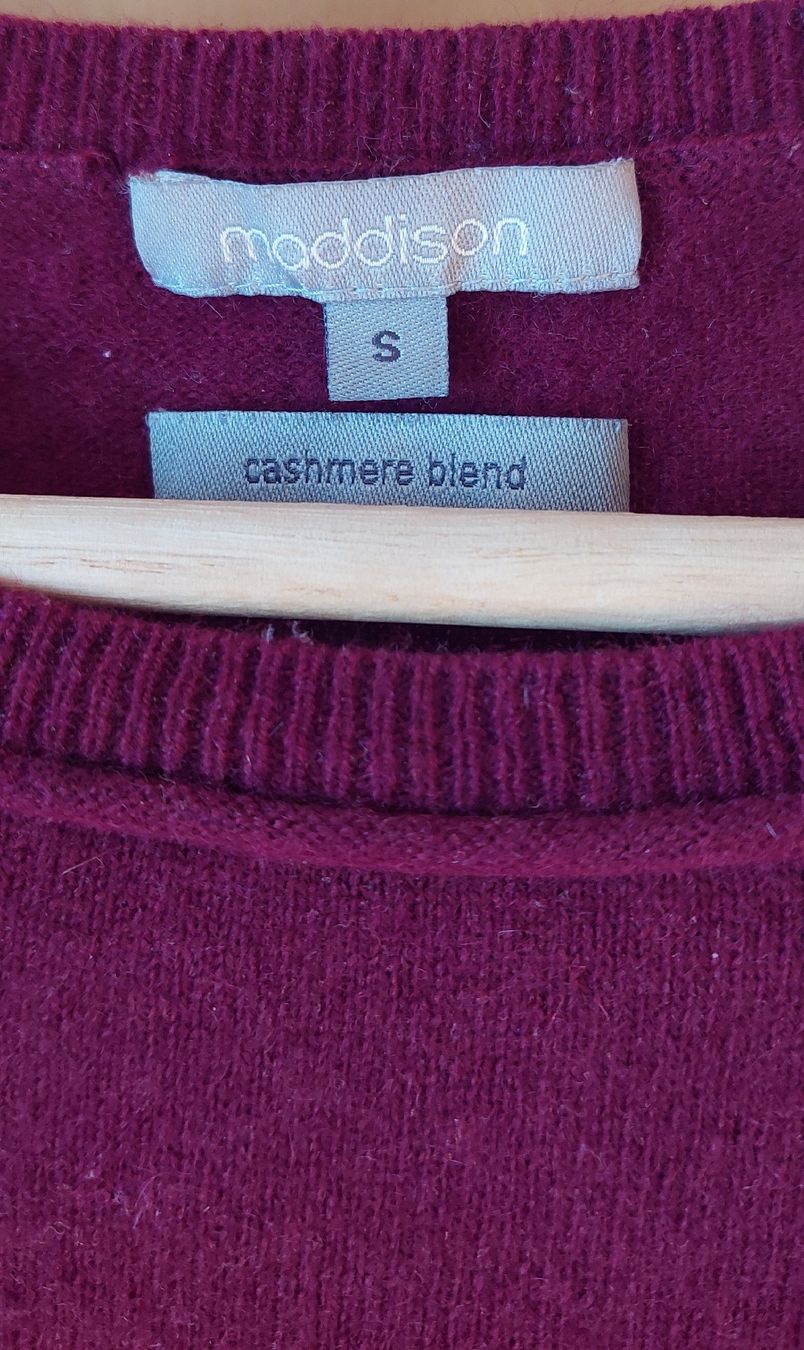 Maddison Pulls & Sweat-shirts: Kaschmir Pullover S, Bordeaux Manor – D'occasion à Schmidrüti par Novemberchind 1