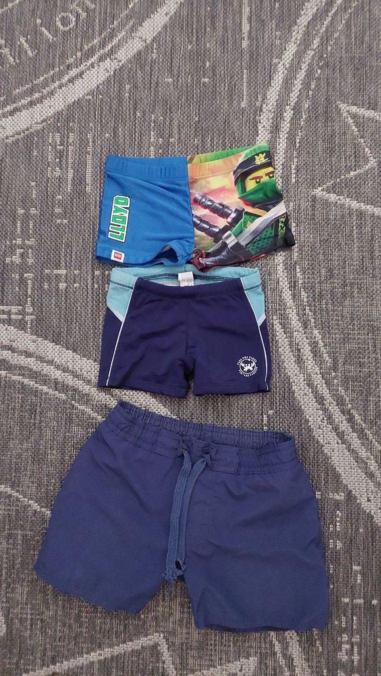 Costumi da bagno: Badehosen set Grösse 98-104 – Usato da Egolzwil venduto da mobiledeluxe 1