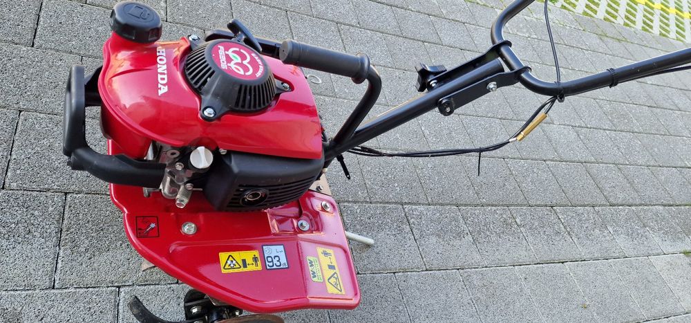 Honda Motorhacke FG 205 nur ca zwei drei stunde in betrieb Kaufen