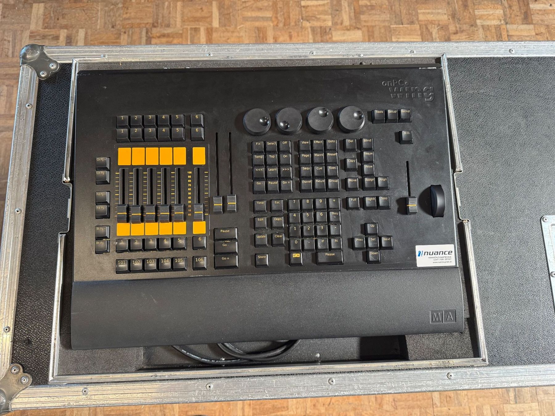 Mischpulte: MA Lighting GrandMA2 onPC Command Wing gebraucht inkl. Case – Gebraucht aus Urtenen-Schönbühl von nuancegmbh
