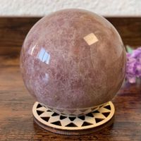 ✲ Lila Rosenquarz Kugel ✲ 310g / Ø 60mm Sphere mit Sockel