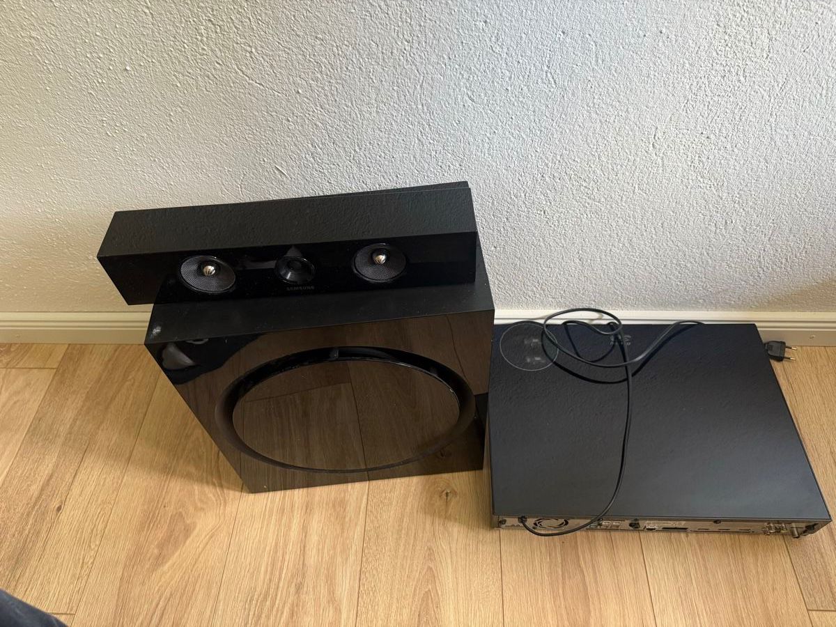 Samsung Home cinéma: Samsung Heimkino-System – D'occasion à Schmiedrued par kon_hg56 1