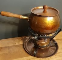 Schönes Kupfer-Fondue für gemütliche Abende